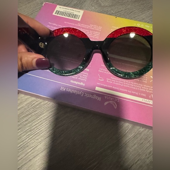 Gucci Black Sunglasses - Picture 2 of 6